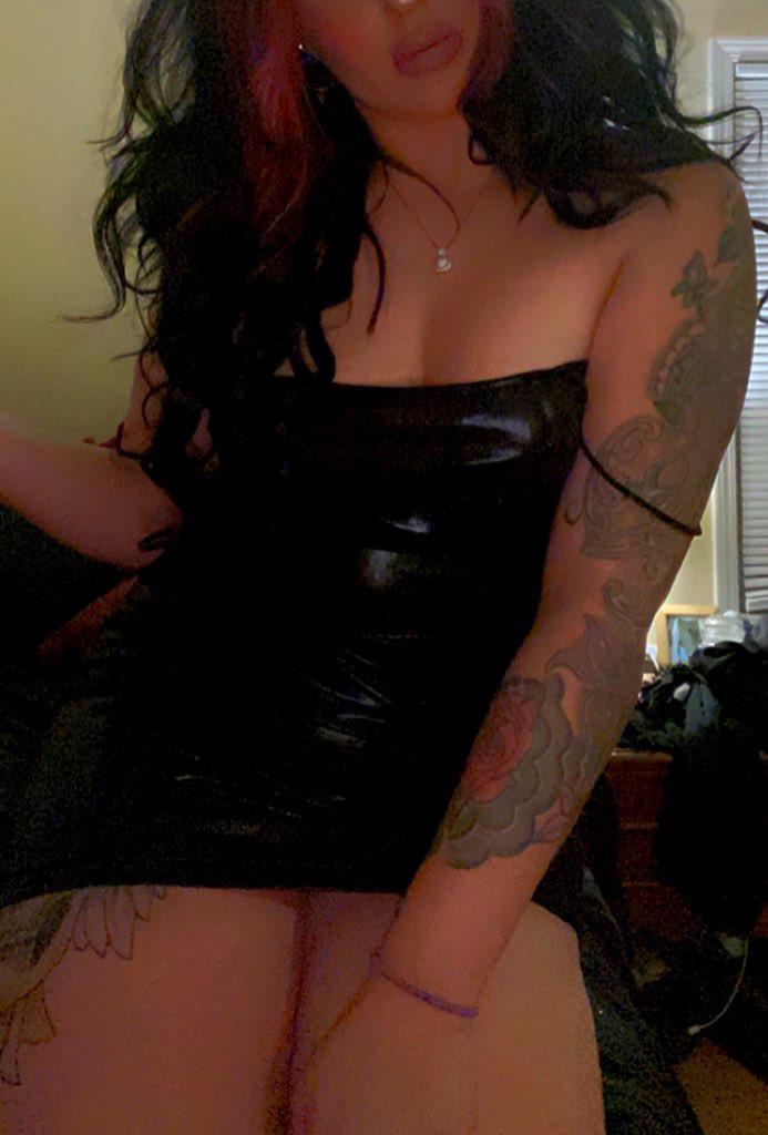 Tattoos And Leather Must Be A Girls Best Friend!