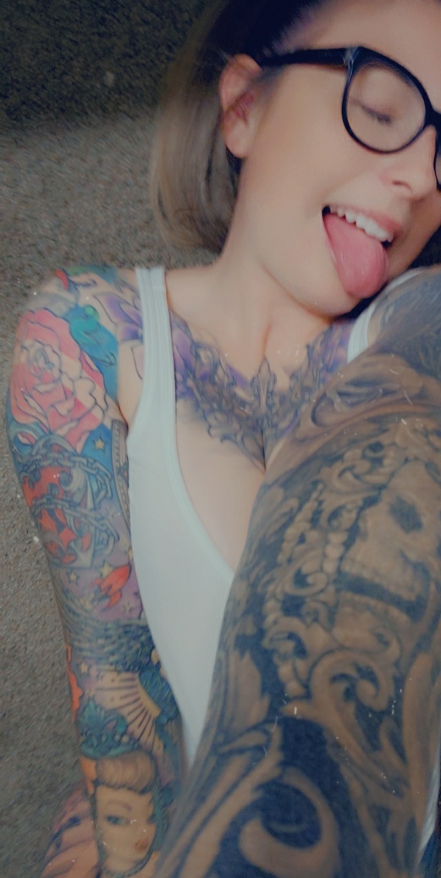 Tattooed Girls Do It Better