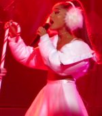 Ariana Grande – Jingle Ball Boston