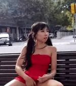 Asian squirting outside