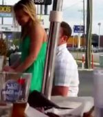 Couple Caught Fucking At Public Restaurant In Front Of Patrons